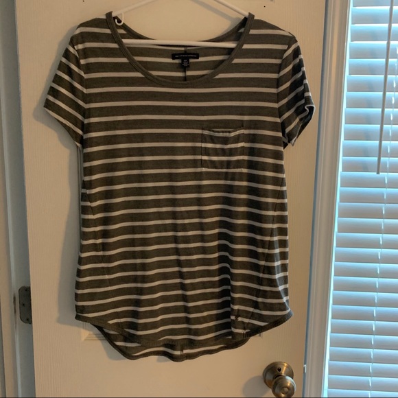 American Eagle Striped Pocket Tee - Picture 1 of 3